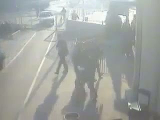 Осторожно бордюр