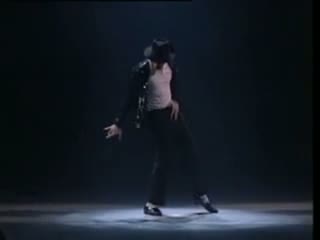 Michael Jackson - The Moon Is Walking